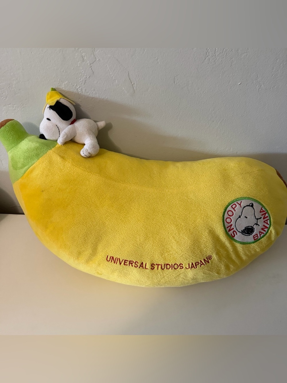 Rare 2011 Universal Studios Japan Snoopy Banana Plushie